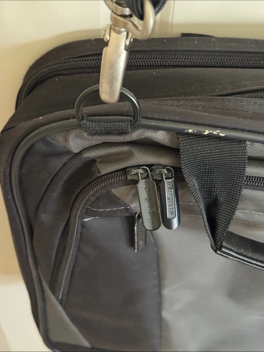 Black Men's Laptop Bag with Shoulder Strap Good Condition